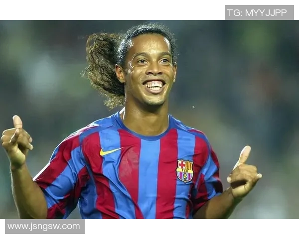 以足球明星为榜样的人物称号探讨及其对社会文化的深远影响