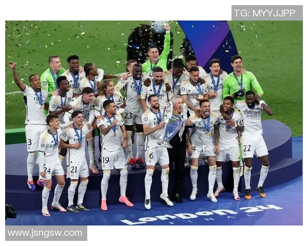 多特蒙德足球球星排名揭晓 谁是队内最具影响力的球员 多特蒙德足球球星排名揭晓 谁是队内最具影响力的球员