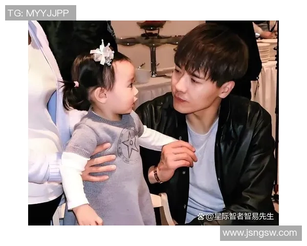 足球明星携萌娃出镜展现父爱温情的瞬间大揭秘