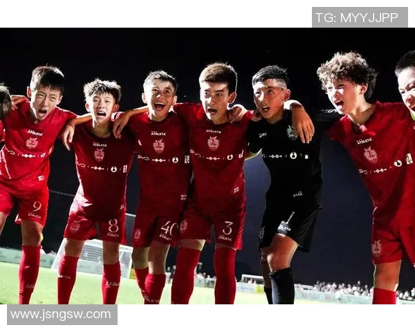 西语足球巨星的荣耀之路 从青训到国际赛场的辉煌征程 西语足球巨星的荣耀之路 从青训到国际赛场的辉煌征程